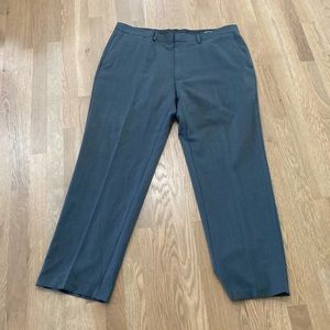 Haggar Men’s Gray Straight Leg Tailored Fit Polyester Formal Dress Pants